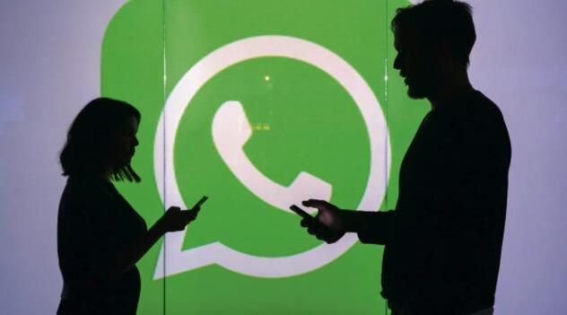 WhatsApp提示和技巧:如何在不创建群组的情况下向多人发送消息